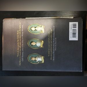 Doll Bones by Holly Black kids book